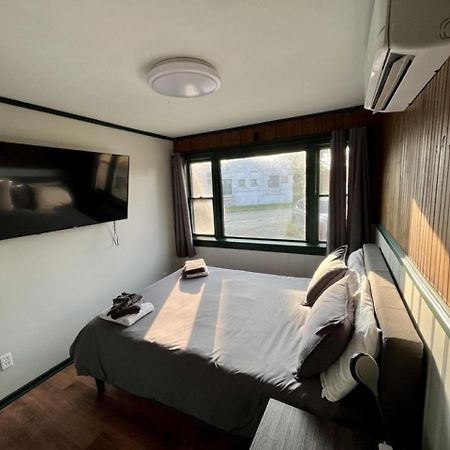 2 Bed Berkshire Getaway Minutes To Jiminy Peak Ski Hancock Ngoại thất bức ảnh