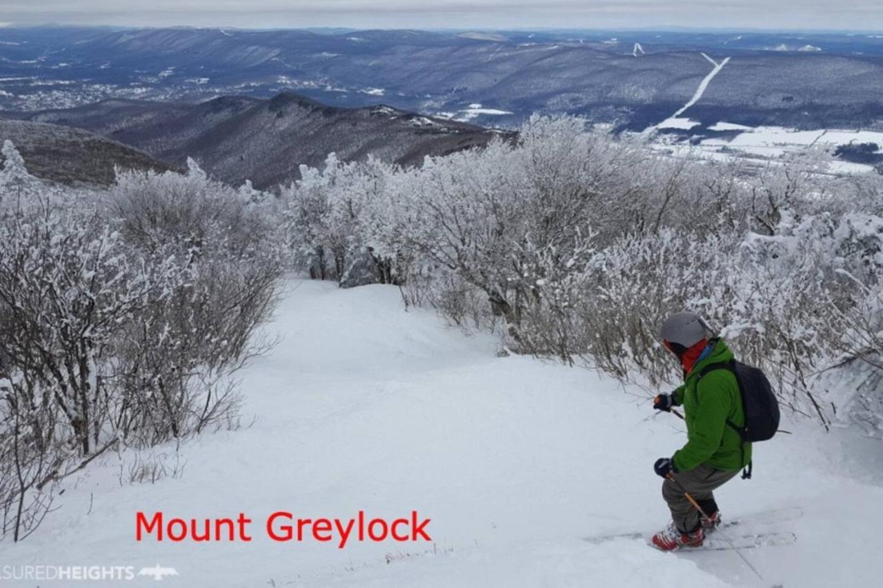 2 Bed Berkshire Getaway Minutes To Jiminy Peak Ski Hancock Ngoại thất bức ảnh